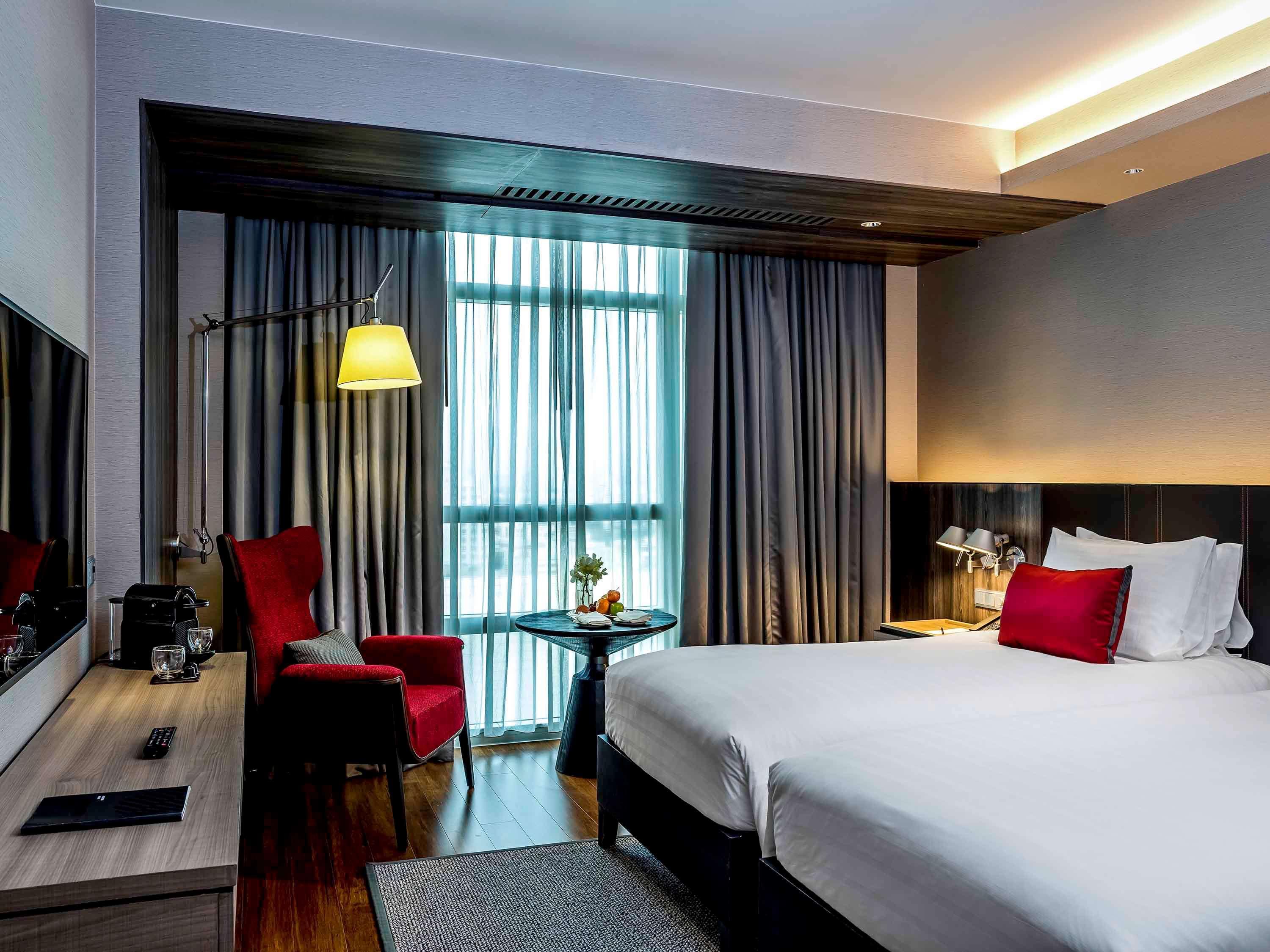 Pullman Bangkok King Power Otel Dış mekan fotoğraf Deluxe Room