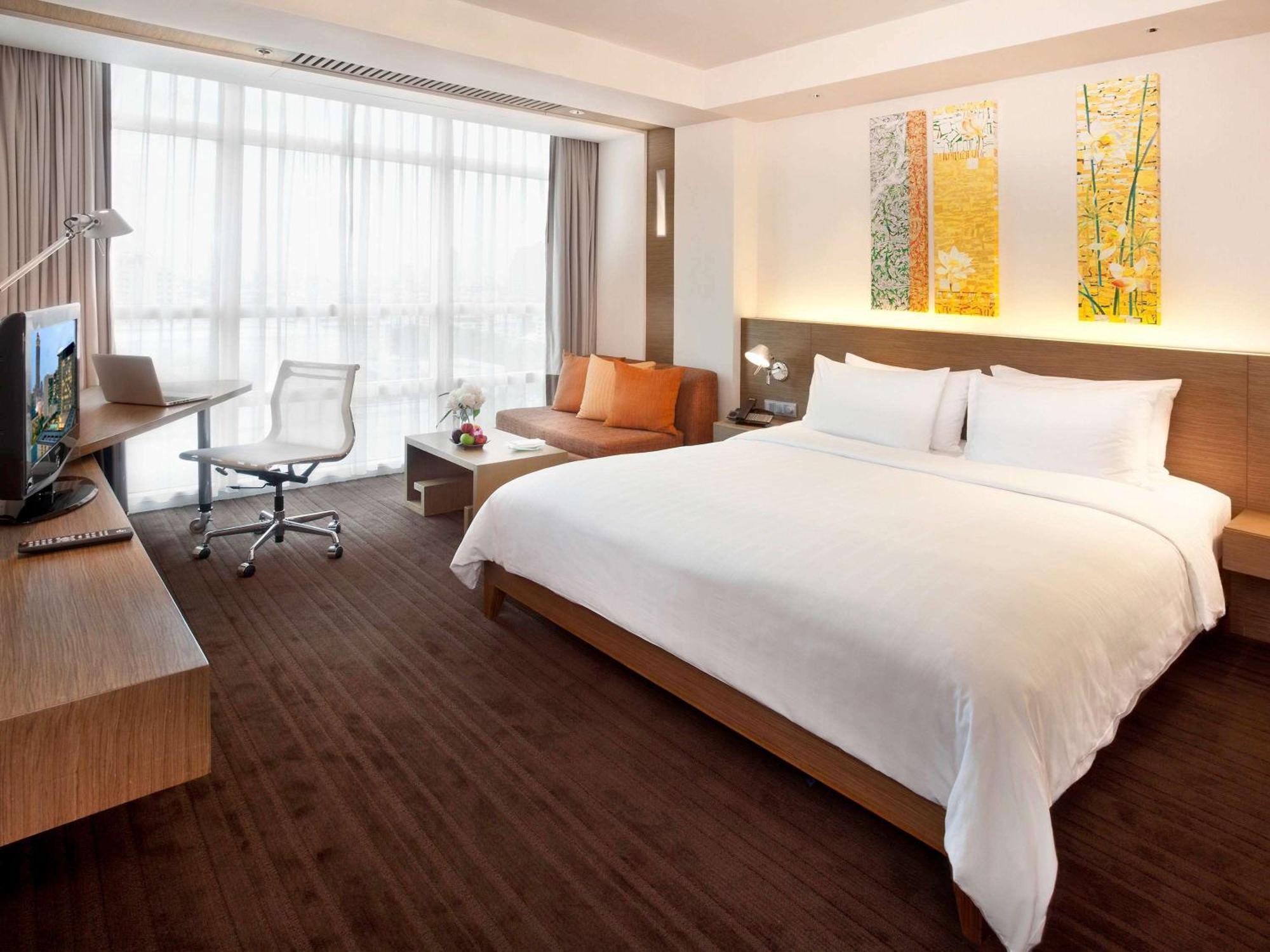 Pullman Bangkok King Power Otel Dış mekan fotoğraf Deluxe Room