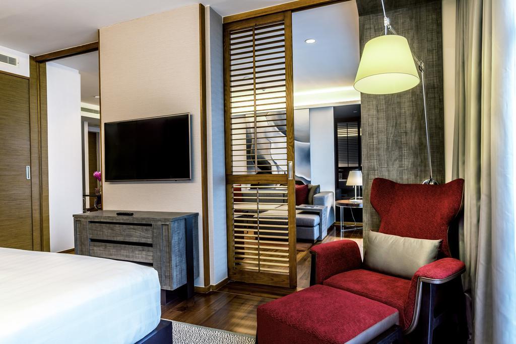 Pullman Bangkok King Power Otel Dış mekan fotoğraf Deluxe Room
